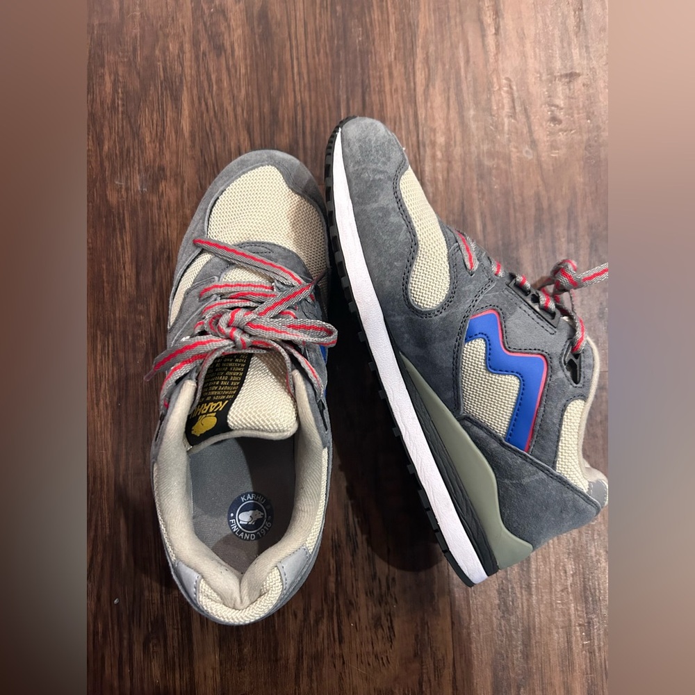 Karhu Synchron Classic Sneakers- Never Worn! Sz: 8 (womens)